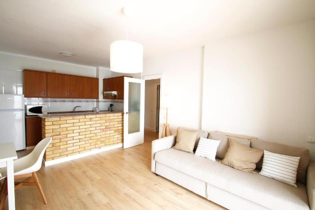 Apartamento Vistas Al Mar Cambrils Apartment Екстериор снимка